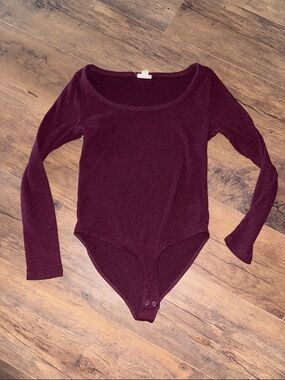 a.n.a Ribbed Scoop Neck Long Sleeve Bodysuit - Burgundy
